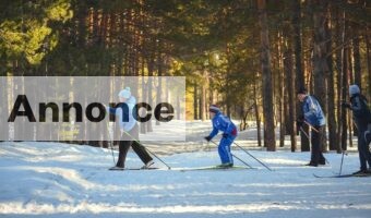 Family skiing